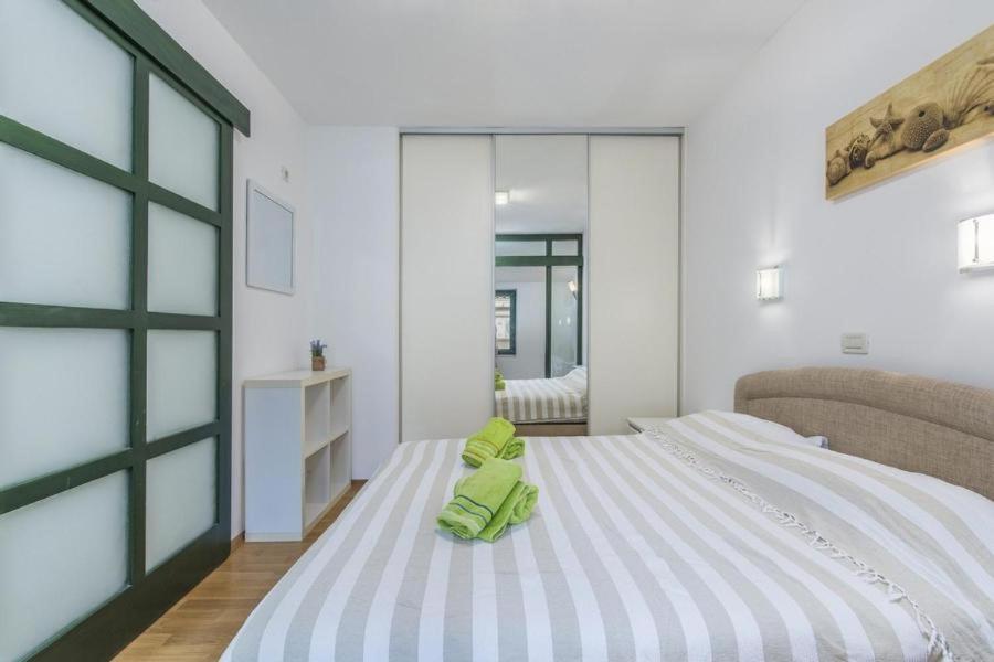 Apartment Matea Novigrad Istria Exteriér fotografie